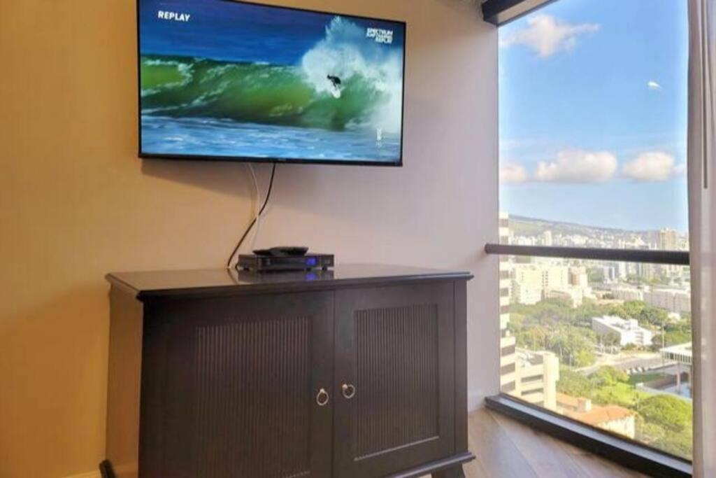 Condotel With Free Parking Wifi Central Ac Хонолулу Екстериор снимка