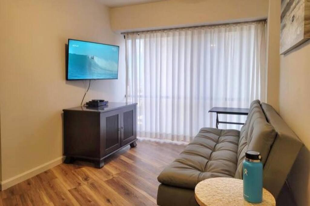Condotel With Free Parking Wifi Central Ac Хонолулу Екстериор снимка