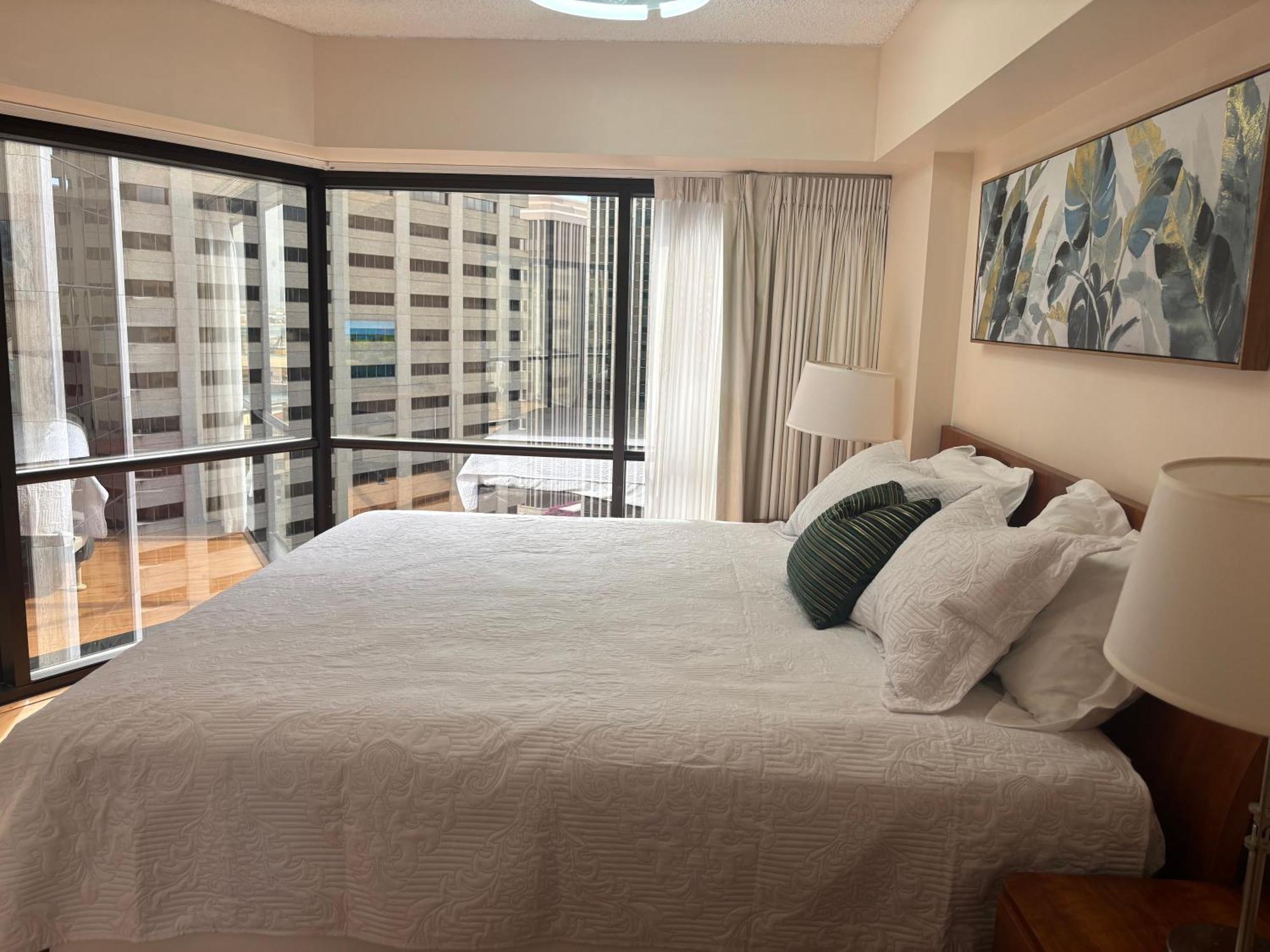 Condotel With Free Parking Wifi Central Ac Хонолулу Екстериор снимка