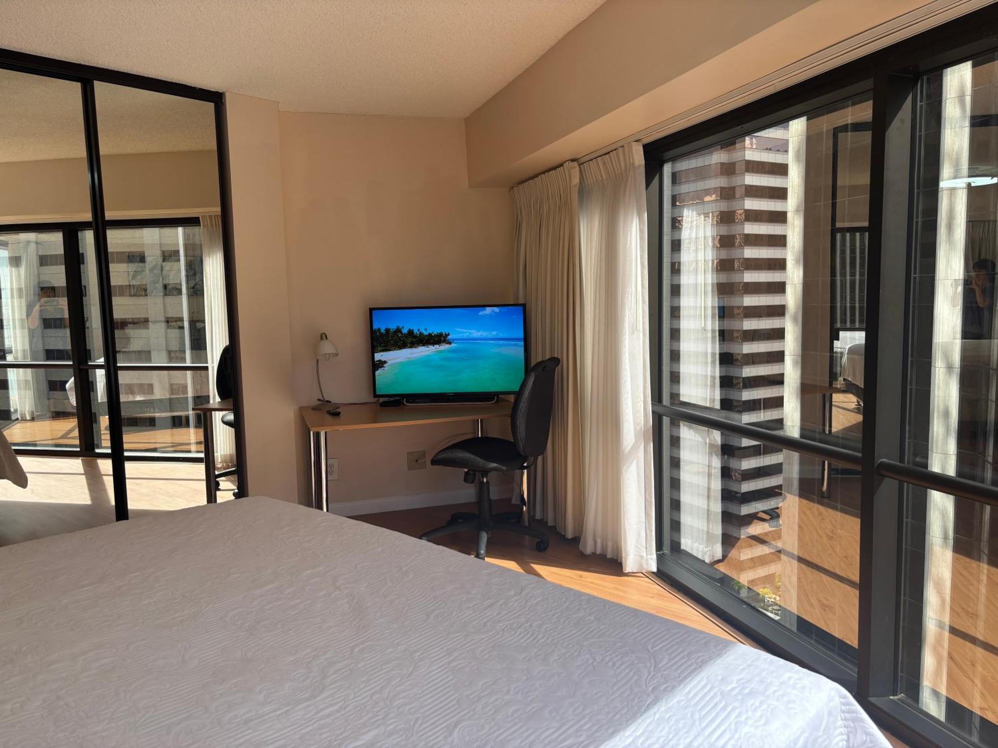 Condotel With Free Parking Wifi Central Ac Хонолулу Стая снимка