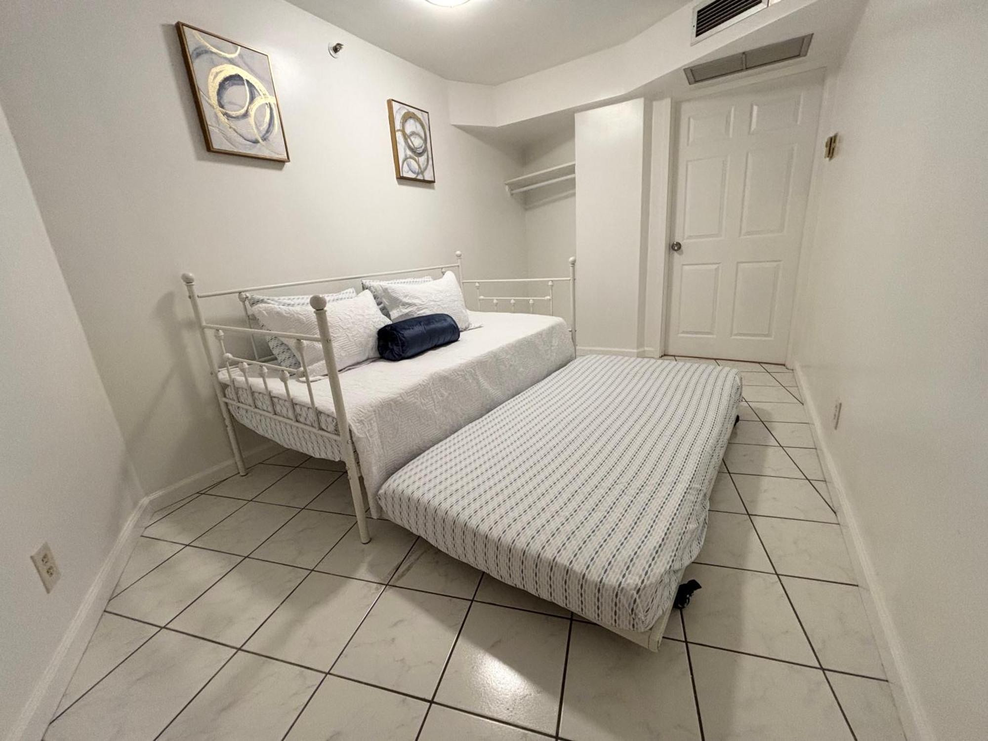 Condotel With Free Parking Wifi Central Ac Хонолулу Стая снимка
